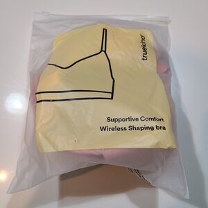 NWT Truekind Supportive Comfort Wireless Shaping Bra Soft Pink in Size Large